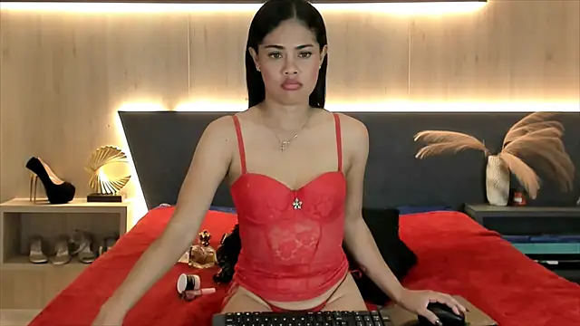 LorenaVarga webcam