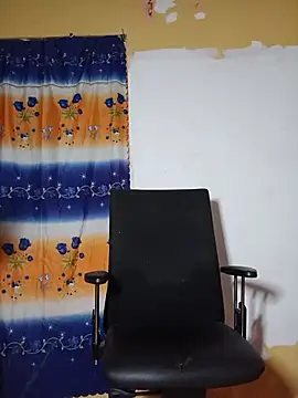 mrbbcfunonline (Ask my age) - Shower daddy with lots of love ❤️ cum