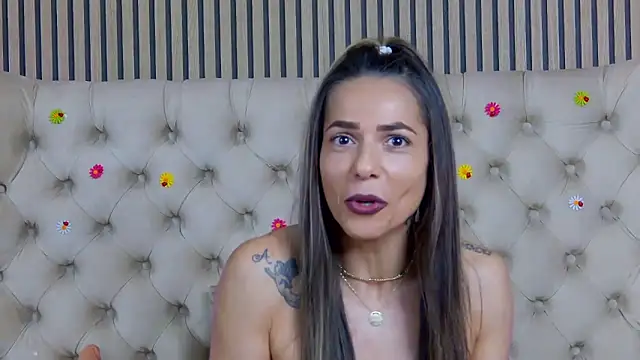 PlayfulShow webcam