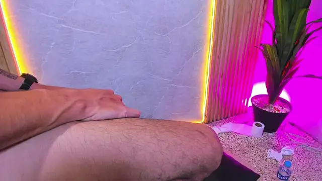 wild_demongirl webcam