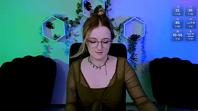 luna_berryy webcam
