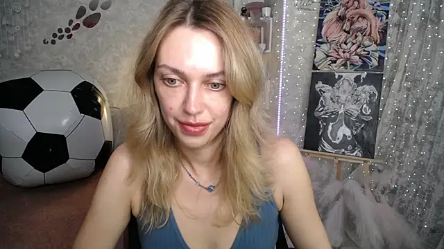 NickyAdamidi webcam