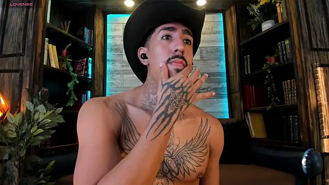 Donovan_Desmond webcam