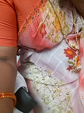 Tamil_Ammani webcam