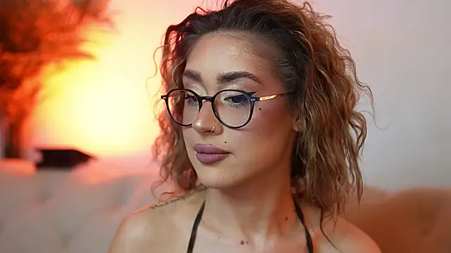 AileenKiss webcam