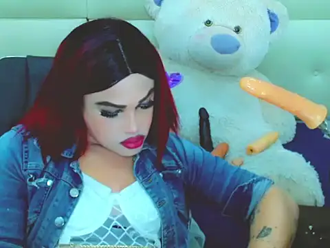NharaBigCock webcam