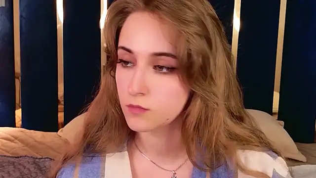 Tara_Keats webcam