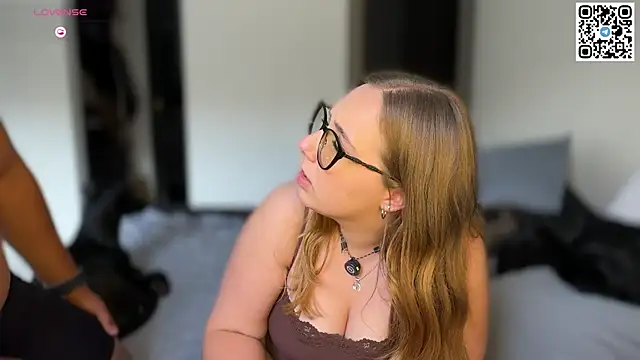 Sofii_n_Diego webcam
