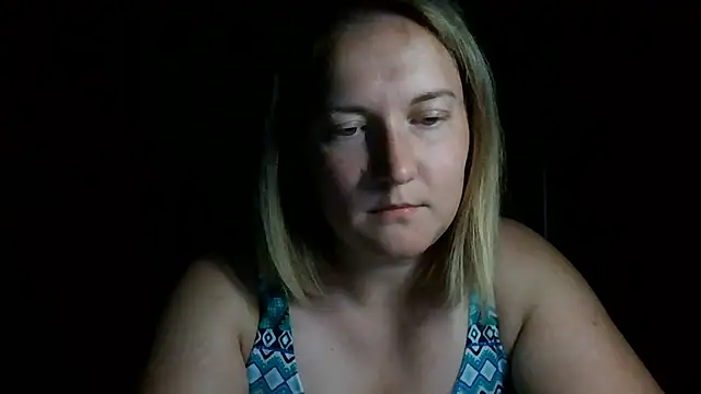 TinaKittyX webcam