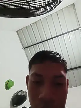 curious_straight_guy webcam