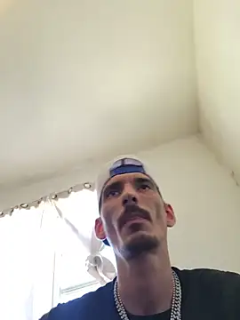 Matthew_204 webcam