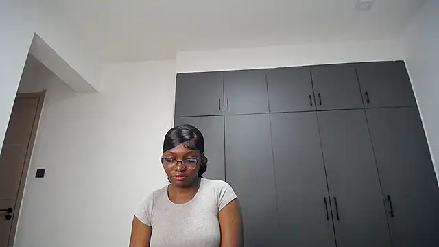 Pretty_Liya08 webcam