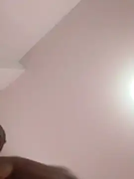 bigtitssxx webcam