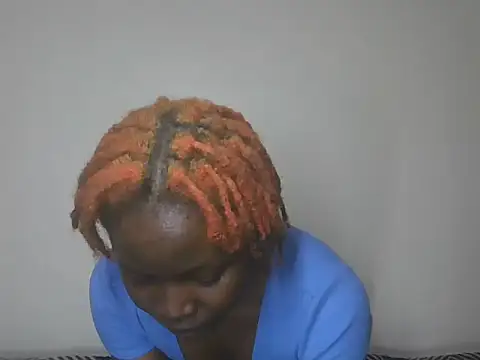 Aura_desire webcam