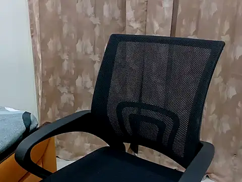 BadAss_Siya webcam