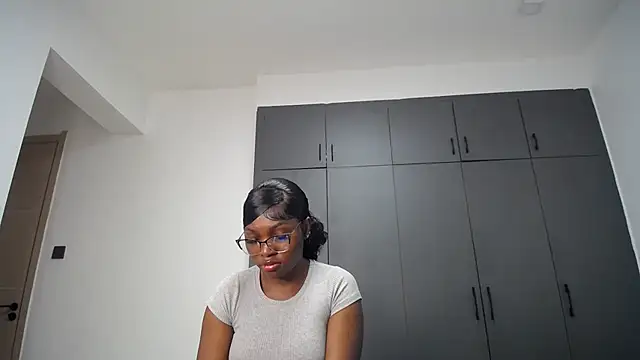 Pretty_Liya08 webcam