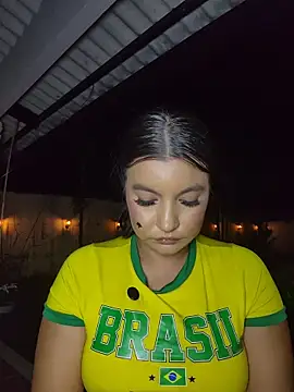 Pretty_Julieta webcam