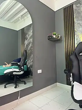 Yelena03 webcam