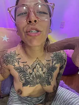 _antonella_dreamss webcam