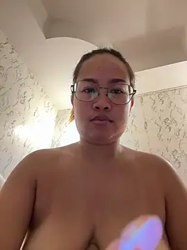 Ponthip webcam