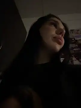 MaeveMoon webcam
