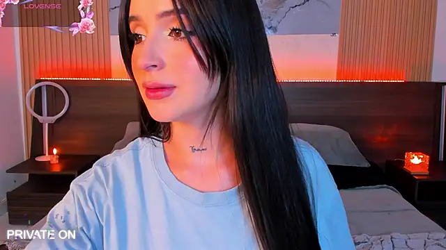 samanthaa_moon webcam