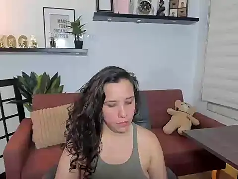 Ela_Maxwell_ webcam