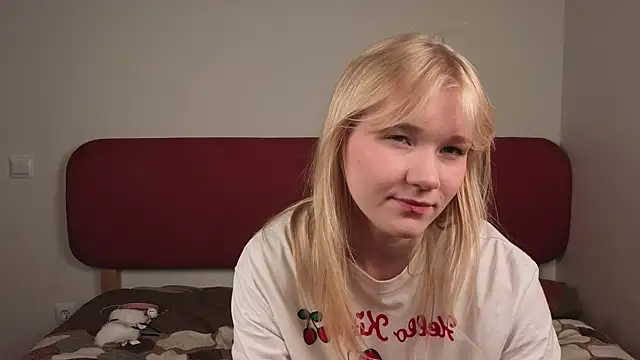 KoriMelon webcam