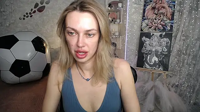 NickyAdamidi webcam