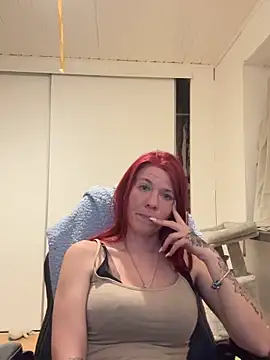 LisaLuxx webcam