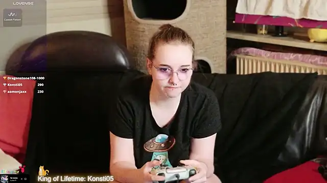 GamerGirl_Eve webcam