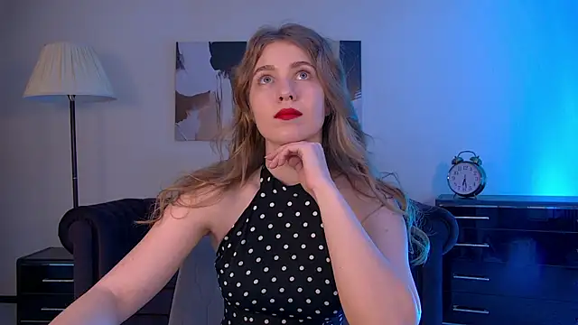 CasandraMarc live cam on StripChat