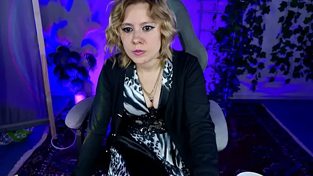 Kumiho_7777 webcam