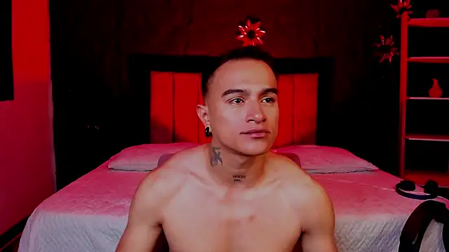LiamDeep webcam