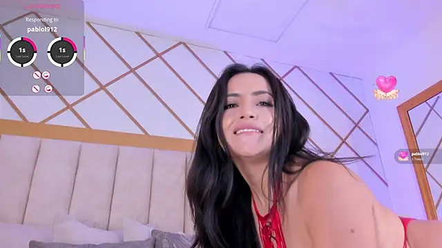 ZaraVesari webcam