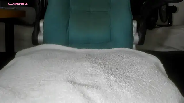 Zuan_zuan777 webcam
