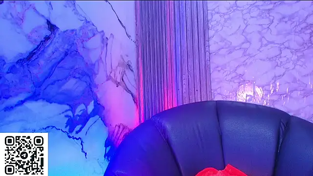 sun_dreams live cam on StripChat