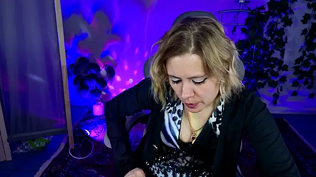 Kumiho_7777 webcam