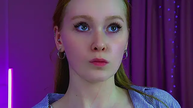 AgataFoxley webcam
