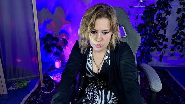 Kumiho_7777 webcam