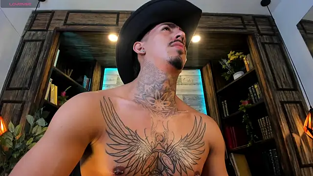 Donovan_Desmond webcam
