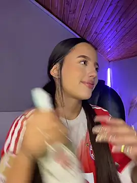 Sofia18_pinkk webcam