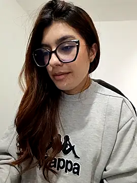 cutetemari webcam