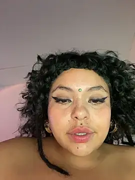 Capitaldoll420 webcam