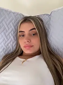 Miss_valeriaa webcam