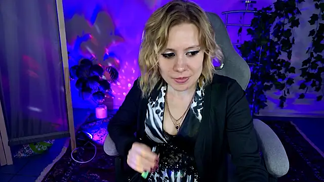 Kumiho_7777 webcam