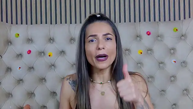PlayfulShow webcam