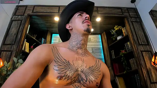 Donovan_Desmond webcam