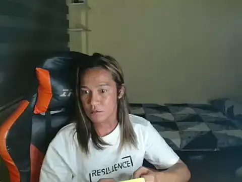 ashelyxyn69xx webcam