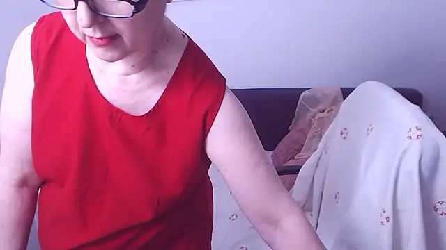 ChristaRose live cam on StripChat